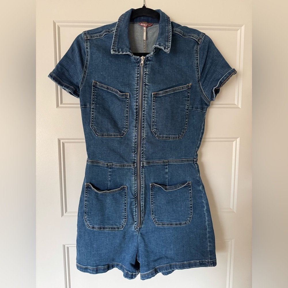 Free People CRZY Lennox shortsuit denim romper - size 8